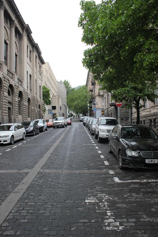 Apartment in Purtseladze Street Tbilisi Exterior foto